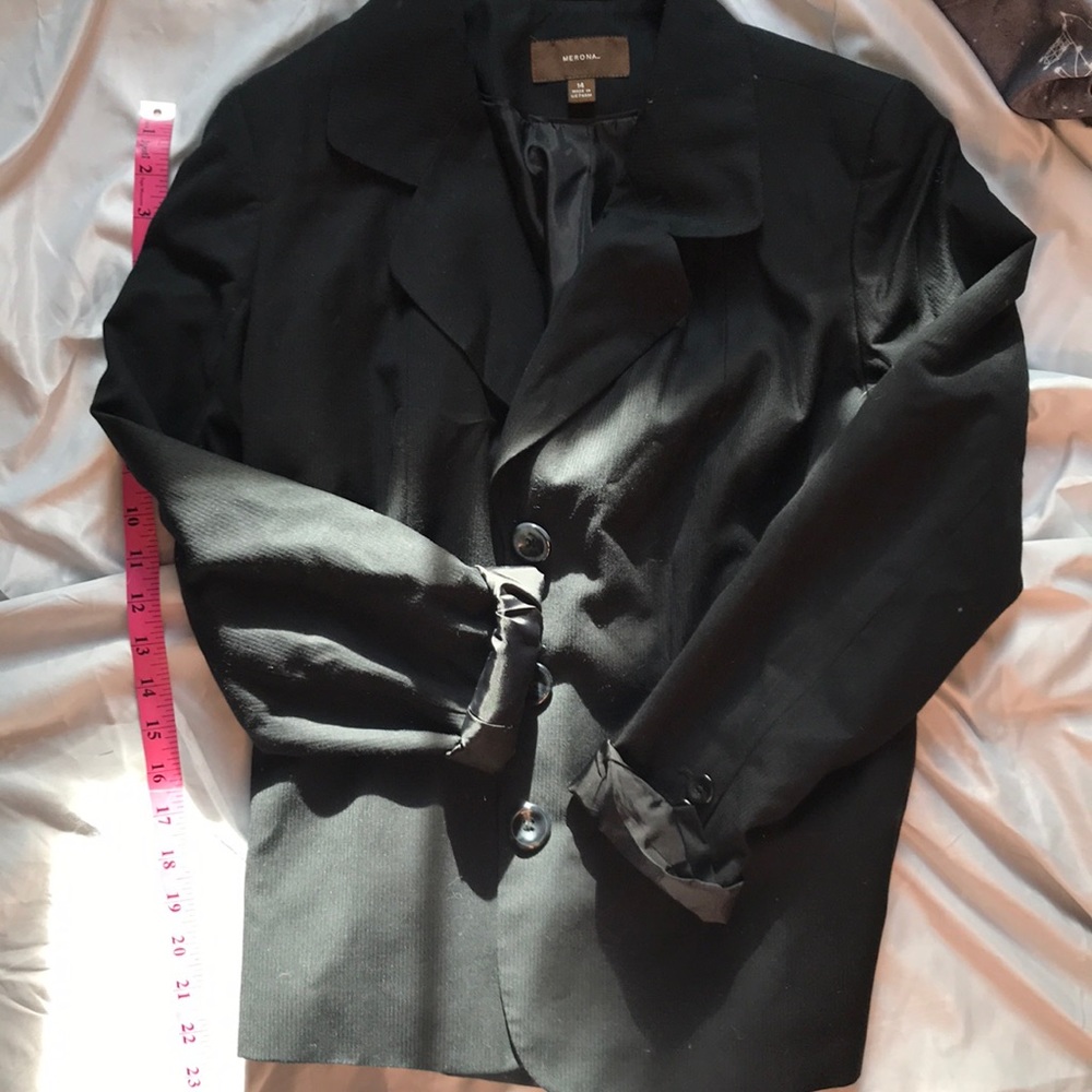 Merona Black 3 button blazer